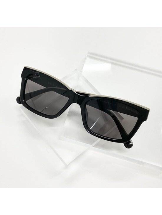 Chanel Sunglasses CC Logo Square Eyewear main image 6